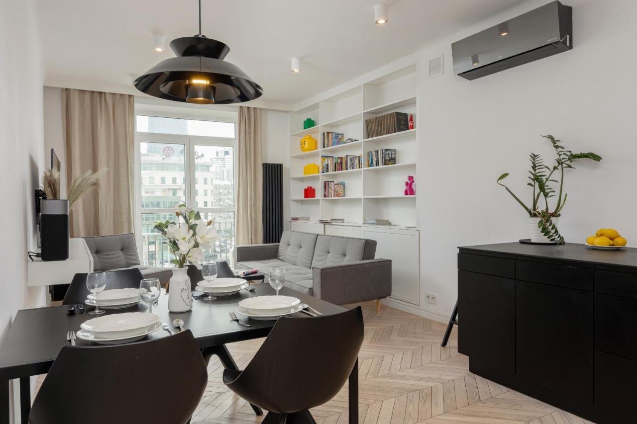 Апартаменти Trendy Marszalkowska With View Near Ogrod Saski By Renters