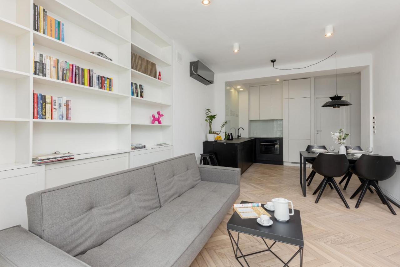 Апартаменти Trendy Marszalkowska With View Near Ogrod Saski By Renters *